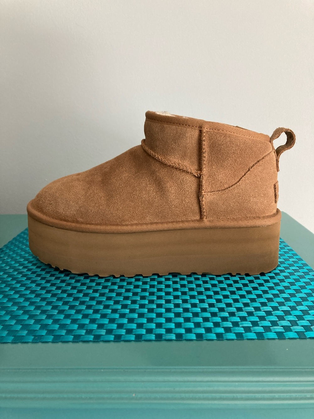 UGG Platform Ankle Boot in Chestnut Brown Women Size 7